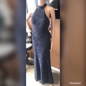 NWT Betsy & Adam Gr͏a͏y Lace Halter Dress Gown
